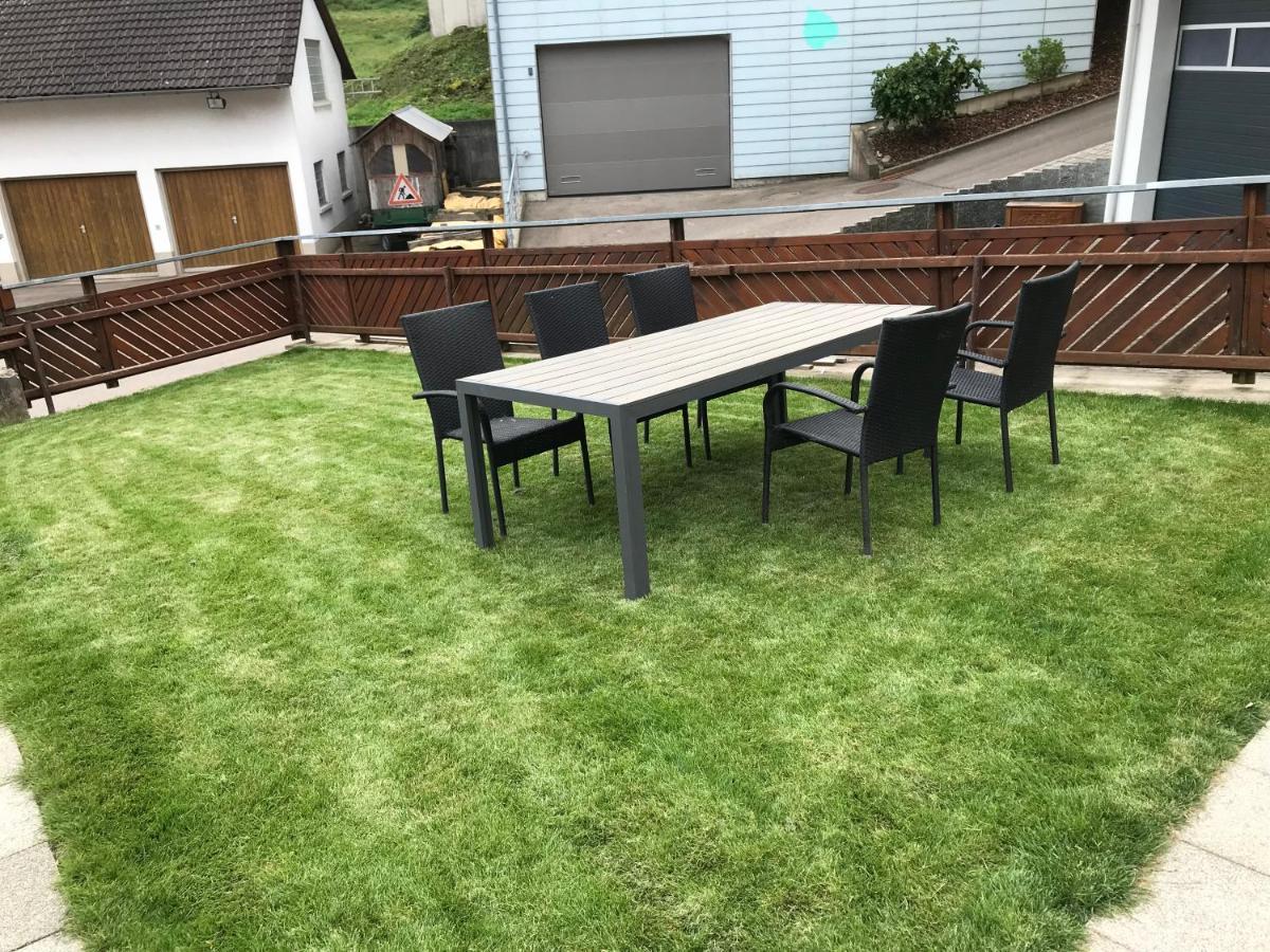 Wenzels Ferienwohnung Im Suedschwarzwald 斯图林根 外观 照片