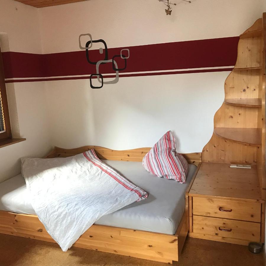 Wenzels Ferienwohnung Im Suedschwarzwald 斯图林根 外观 照片